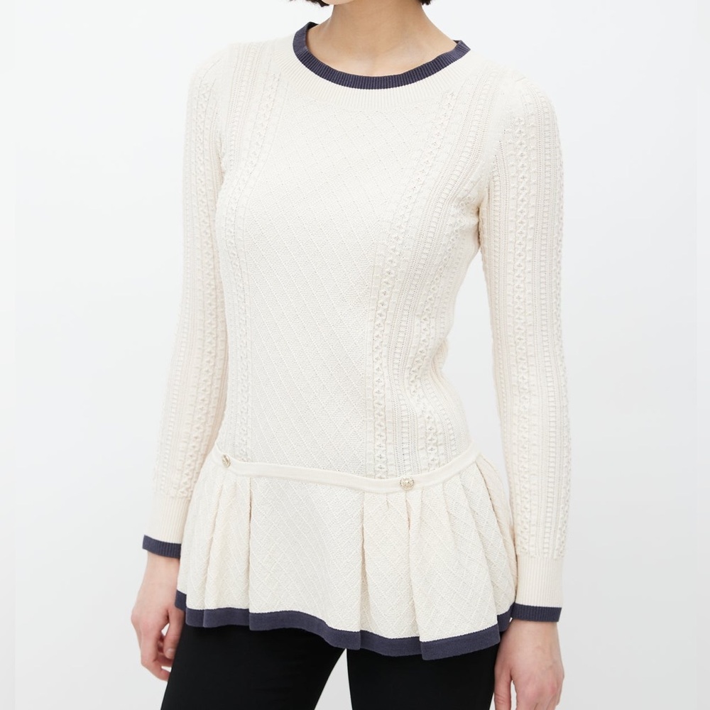 CHANEL Cream and Black Crew Neck Sweater
